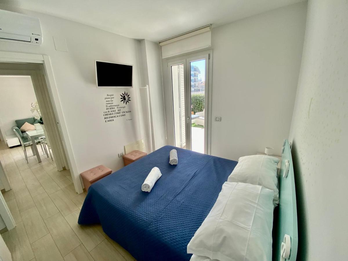 Appartamento Al Mare Con Giardino, Spiaggia E Piscina Alba Adriatica Exterior foto